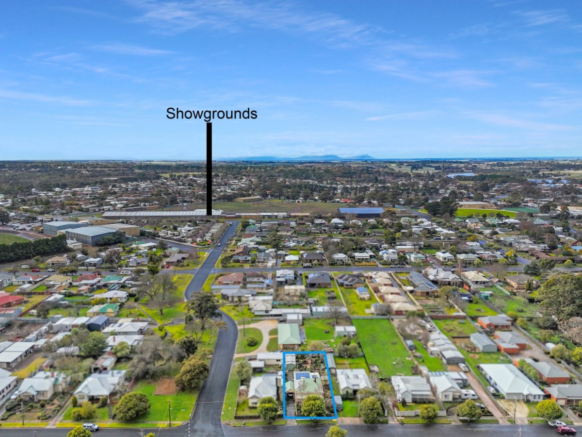 56 Stephen Street, Hamilton VIC 3300